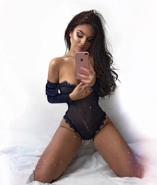 UNA PE ZI! Ruby, modelul sexy care i-a luat mințile unui star din Premier League. Iată pentru cine și-a părăsit acesta iubita