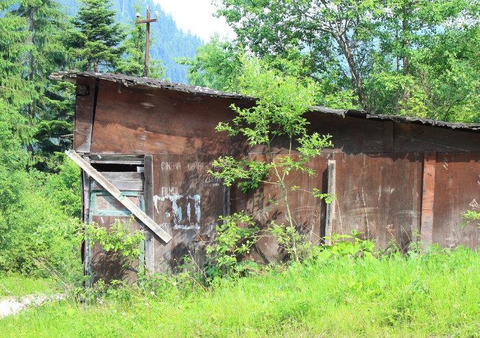 Povestea trenului negru, fantomă, plin cu aur, de la Cataractele Lotrului. ”Nemții au aruncat mina în aer, cu 100 de oameni înăuntru. Poate și 200!”