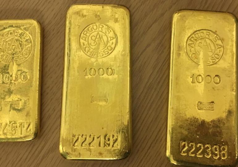 Un bărbat și-a cumpărat un dulap la mâna a doua, dar a trăit un ȘOC! Ce comoară se ascundea înăuntru