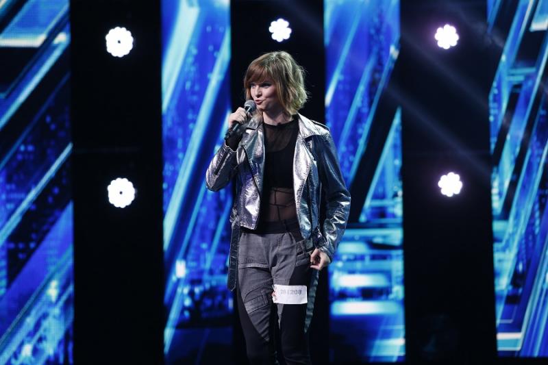 Delia, fascinată de o tânără din Slovenia, pe scena X Factor: ”Ești minunată, ești o combinație de Taylor Swift și Milla Jovovich”