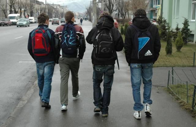 Primăria Capitalei a făcut ANUNȚUL! Ce cărți speciale vor primi elevii