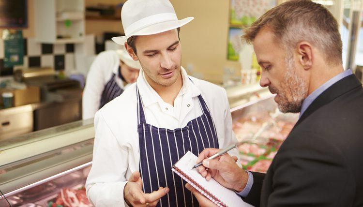 O nouă înșelătorie a apărut în România! Autoritățile sunt în alertă