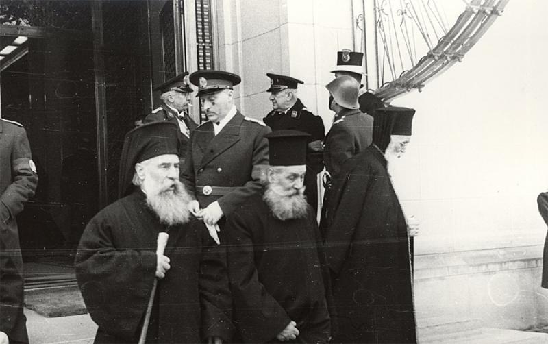 Grigorie Leu. Episcopul martir de Huși, otrăvit la masă de Petru Groza, pentru că s-a opus comuniștilor, va fi deshumat după 70 de ani!