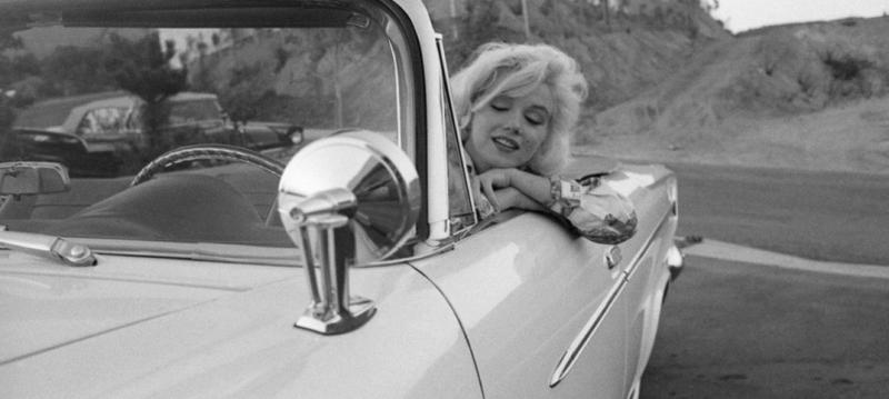 Mașina decapotabilă a celebrei Marilyn Monroe, scoasă la licitație! Oricine o poate obține contra unei sume colosale