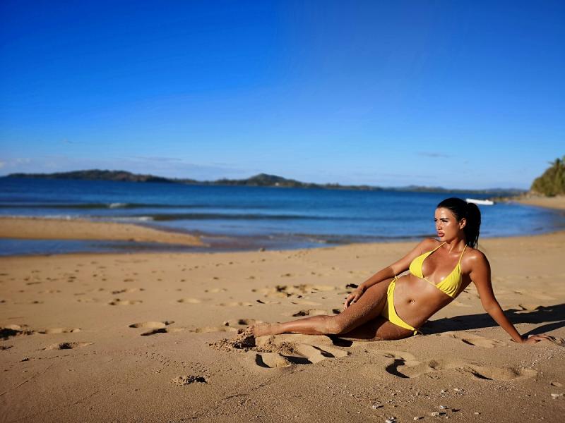 Daniela Crudu, imagini irezistibile din "Ultimul Trib", din Madagascar