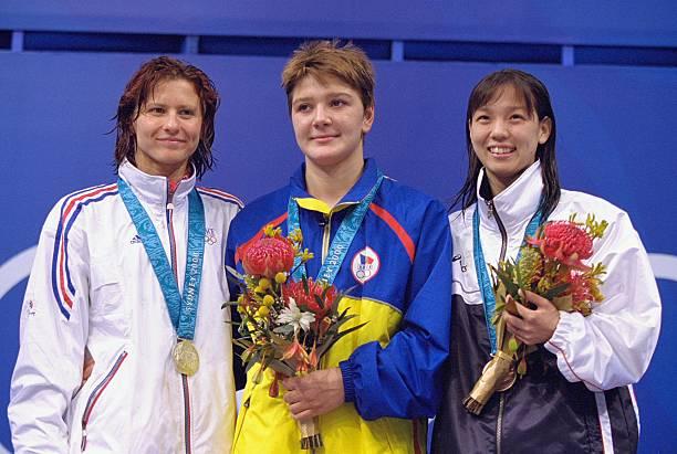 O campioană mondială la înot cu origini din România a devenit noul ministru al Sportului din Franța!