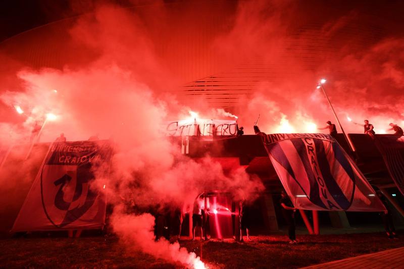 #Știința70! 5 septembrie, ziua în care s-a născut un mit: Universitatea Craiova! Oltenii au făcut spectacol de ziua lor