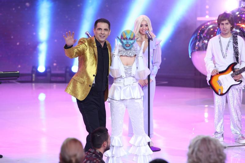 Dan Negru, de 19 ani liderul spectacolelor de Revelion! Peste 3.700.000 de români au urmărit Revelionul Starurilor 2019, la Antena 1