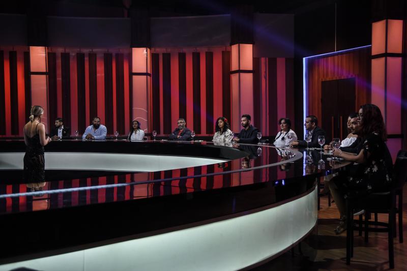 Scandal uriaș, flăcări în bucătărie și o eliminare neașteptată! Concurenții de la „Chefi la cuțite” au dus un război culinar de zile mari