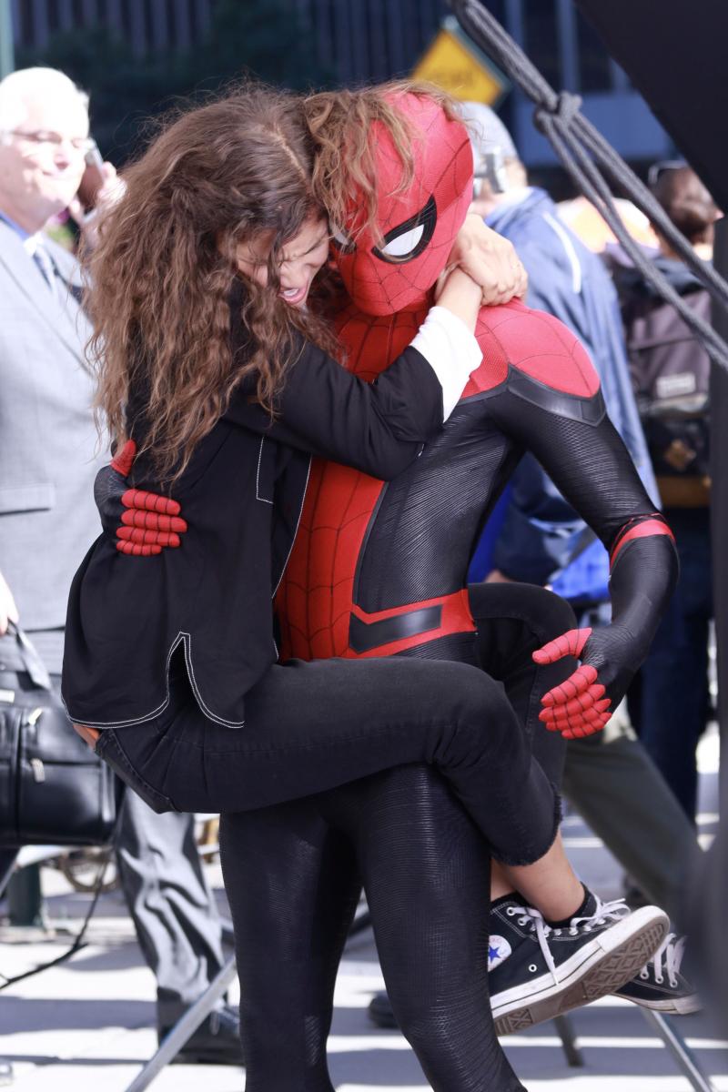 Cum s-a turnat filmul Spider-Man Far From Home. Spiderman și-a tras costum nou!