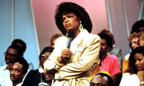 Oprah Winfrey, povestea neștiută de viață. De la o copilărie cu abuzuri, la cea mai influentă femeie din lume