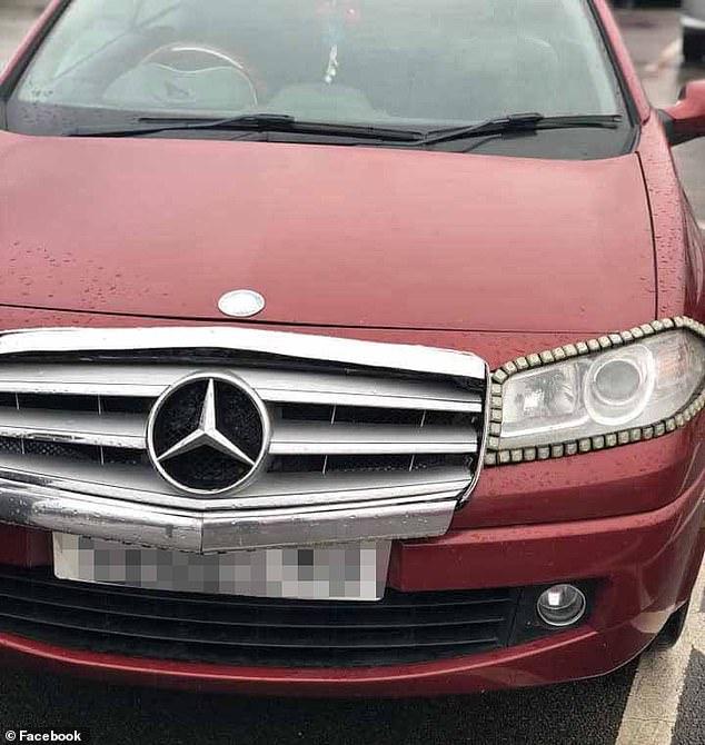 „Ai parcat ca un bou! Vezi că ți s-a dezlipit și sigla din carton de la Merțan!” Ce n-ar face un băiețaș șmecher ca să aibă un bolid