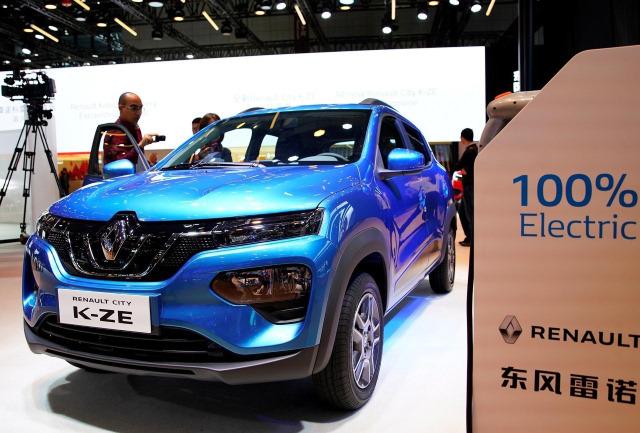 Au apărut primele imagini! Cât ar putea costa prima mașină electrică Dacia