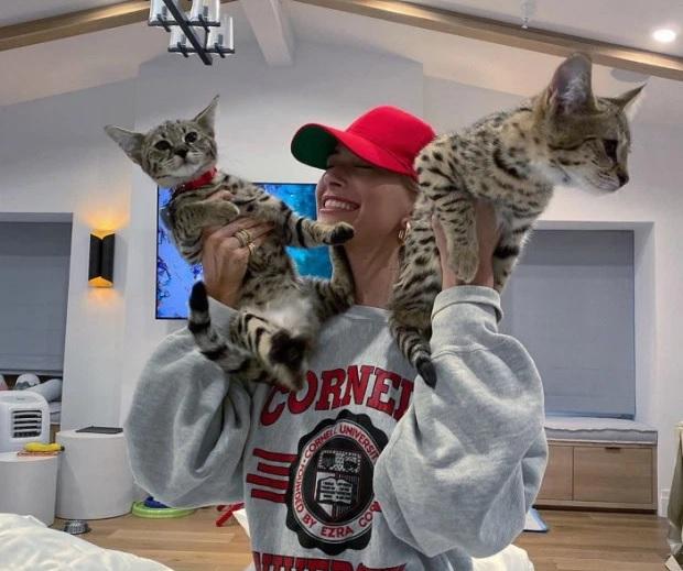 Cum arată „cuibușorul de nebunii” al lui Justin Bieber și al soției lui. Cum și-a fotografiat partenera în intimitatea casei lor - Galerie foto