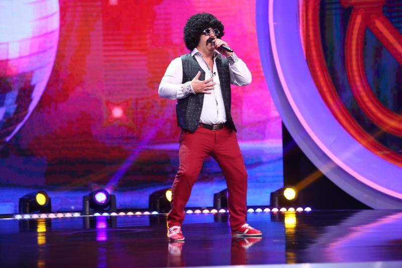 Ce s-a întâmplat la „iUmor” sezonul șapte, ediția cinci. George Țintă a revenit pe scenă, Andrei Voicu i-a adresat un număr lui Mihai Bendeac, iar numărul de improvizație al trupei  Double G va deveni viral