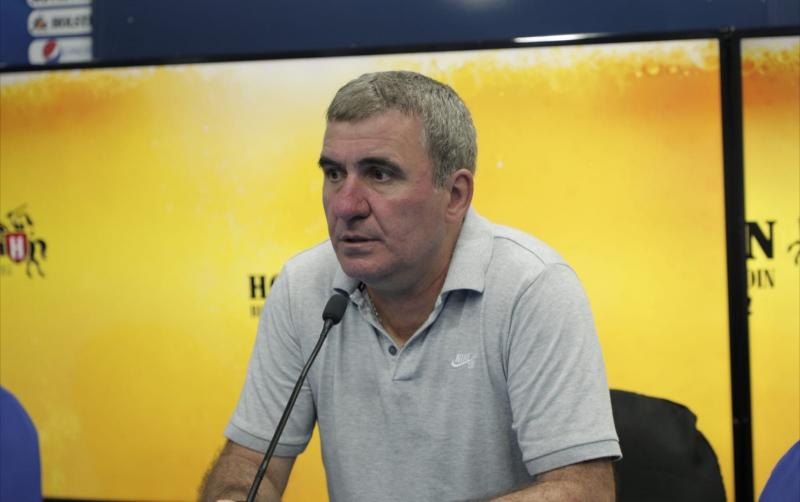 Fiica lui Hagi predă un curs de actorie pentru copii