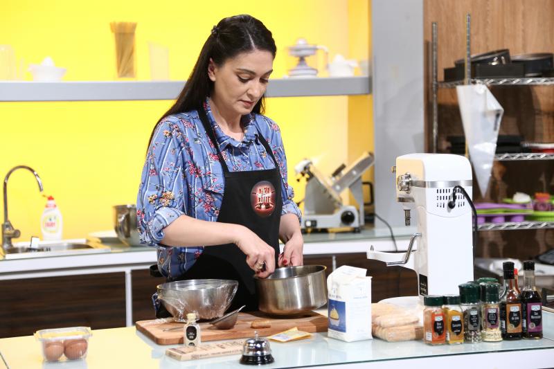 O ieduță cu pampers, o șoferiță curajoasă pe TIR și un englez trăsnit! Ce s-a întâmplat în ediția 12 din sezonul 7 Chefi la cuțite