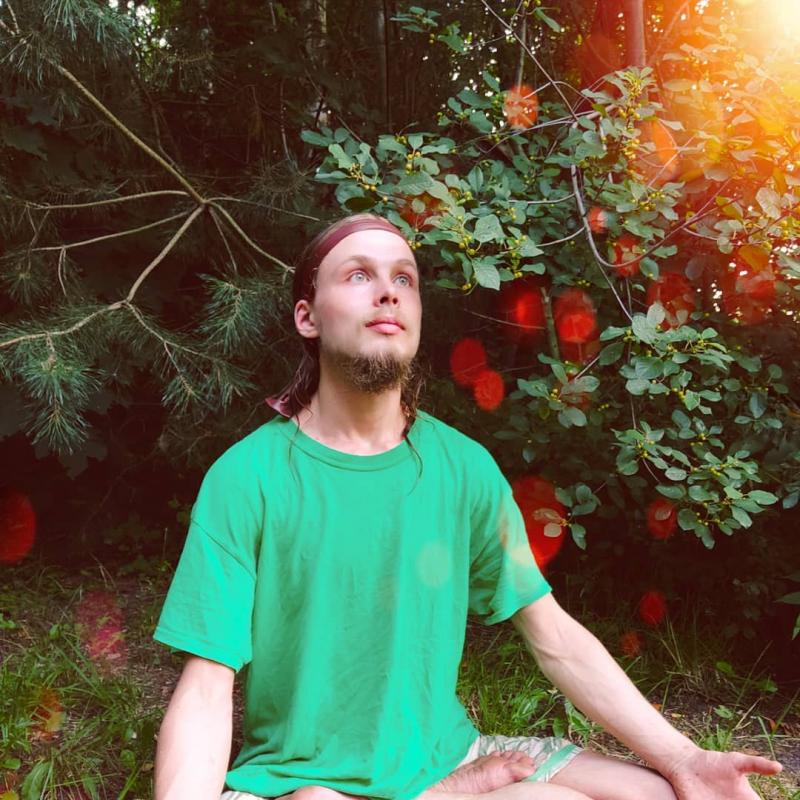 El e tânărul care și-a salvat familia sechestrată nouă ani de zile! Primul lucru pe care l-a făcut după ce a evadat: ”A băut cinci beri, iar apoi mi-a cerut ajutorul!”