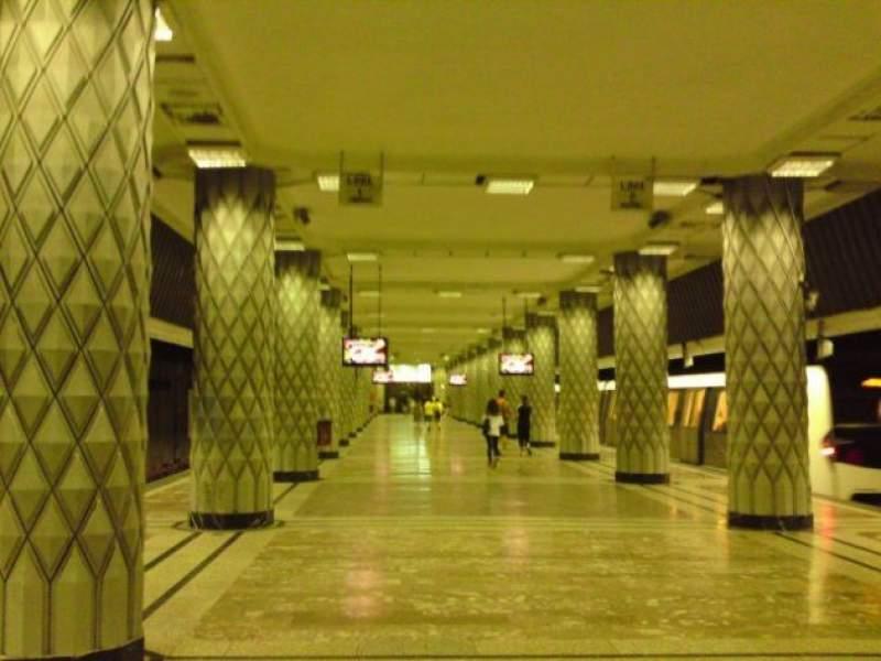 Mine de aur la o stație de metrou din Capitală! Milioane de bucureșteni trec zilnic pe acolo, însă puțini știu acest secret