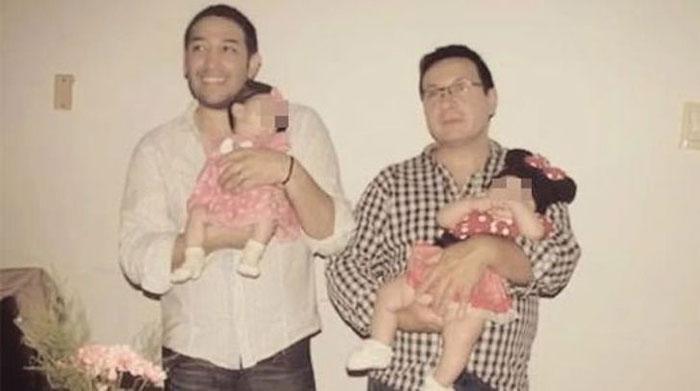 Un cuplu de gay a adoptat un bebeluș cu HIV abandonat și refuzat de 10 familii