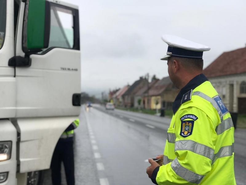 Polițiștii, puși pe dat amenzi! O greșeală simplă te poate costa sute de lei! Ce trebuie să eviți