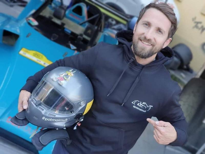 Dani Oțil la volan, în mijlocul Bucureștiului! ”Stard” și ”Ferratum” scriu istorie cu prima mașină electrică la Rallycross