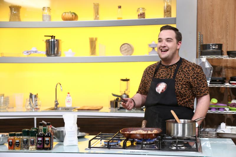 Eroi ai propriilor vieți, cu trăiri la limita credibilității și peparate de excepție în a 14-a ediție de la Chefi la cuțite din sezonul 7