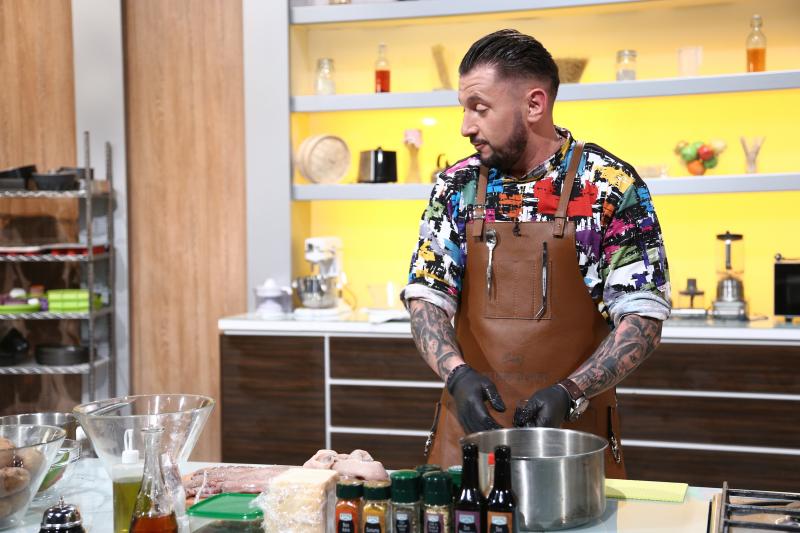 Eroi ai propriilor vieți, cu trăiri la limita credibilității și peparate de excepție în a 14-a ediție de la Chefi la cuțite din sezonul 7