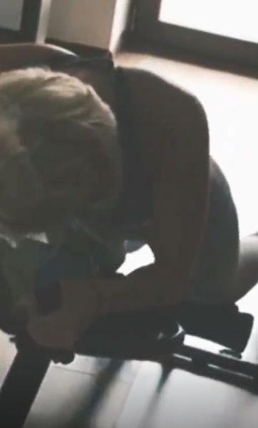 Imagini incendiare cu Lidia Buble. Artista s-a lăsat filmată în ipostaze extrem de sexy!