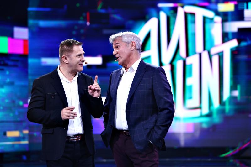 Scenete de excepție și parodii senzaționale. Doru Octavian Dumitru, magistral pe scena de la ”Antitalent”, ediția a doua