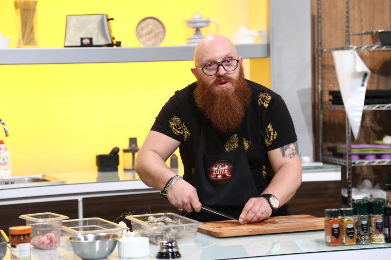 Destăinuri șocante, o lecție de istorie, lacrimi de regret și multă mâncare bună! Ce s-a întâmplat în ediția 15 a celui de-al șaptelea sezon ”Chefi la cuțite”