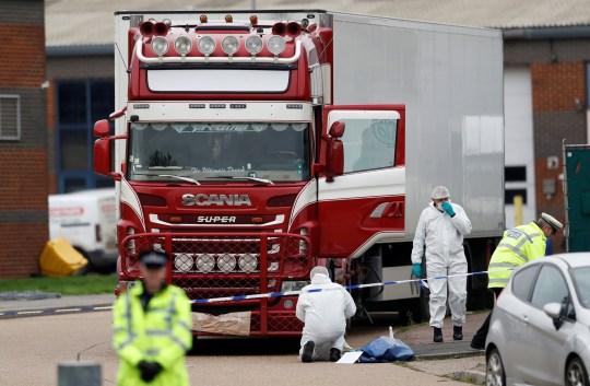 Șoferul camionului groazei” din Marea Britanie, este ”parte parte din inelul de contrabandă cu persoane la nivel global”