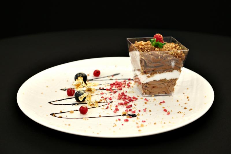 Abandonată de tată când era doar un copil, Ioana Maria Rusu a luptat pentru tot ce a obținut în viață. Concurenta a venit cu un preparat de aur și un apel dureros: ”Îmi doresc foarte mult să mă caute...”