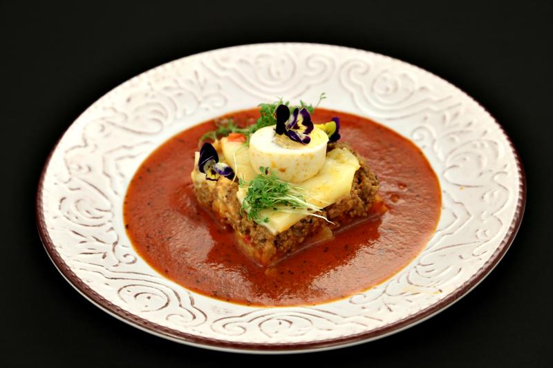 A îndurat umilințe cumplite, timp de 27 de ani, de la femeia pe care a jurat să o iubească toată viața. Iuri Iulian Stoica și-a regăsit fericirea în bucătărie: ”Dacă iau cuțitul, i-l dedic fostei soții, poate...”