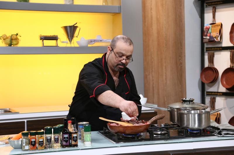 Un Cuțit de Aur, ultima amuletă, drag queens, un rege dac, fanul lui Ceaușescu și multe preparate spectaculoase! A 16-e ediție a sezonului șapte ”Chefi la cuțite” a fost la înălțime