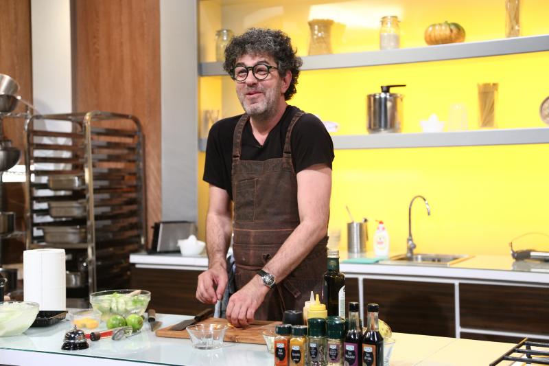 Un Cuțit de Aur, ultima amuletă, drag queens, un rege dac, fanul lui Ceaușescu și multe preparate spectaculoase! A 16-e ediție a sezonului șapte ”Chefi la cuțite” a fost la înălțime