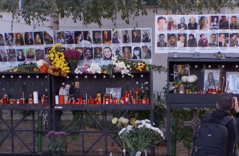 Colectiv, 4 ani | Imaginile groazei, filmate în seara incendiului: răniți purtați pe brațe, zeci de morți și haos!