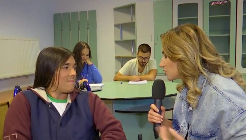 Un munte de voință numit Mihai Popescu! Tânărul în scaun cu rotile salvat la Colectiv se pregătește de Bac, deși nu-și poate folosi mâinile! Ce planuri are