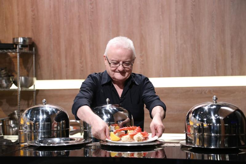 Irinel Columbeanu, surpriză uriașă la Chefi la cuţite! Chef Bontea: „Nu mã aşteptam la asta!”