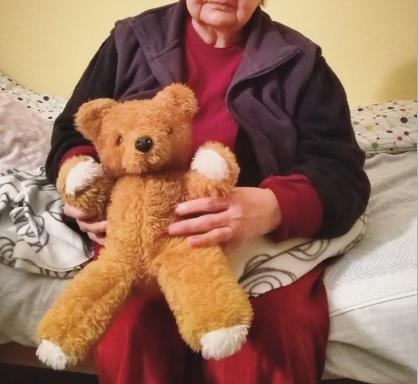 Plângi dacă citești! Ursulețul de 22 ani din Brașov are cea mai frumoasă poveste de iubire! „Tot timpul e aici cu mine...”