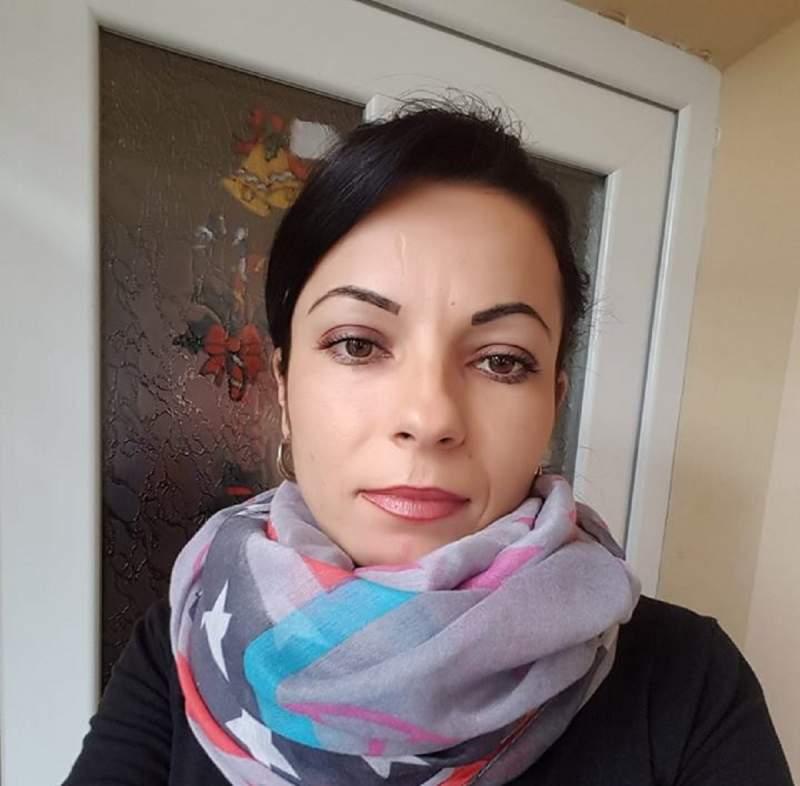 Ea este mama care și-a pierdut viața alături de copilul ei. Angelica și-a luat fiul în brațe ca să-l apere: "Mașina a lovit-o în plin pe ea"