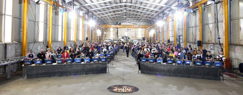 Se împart ultimele cuţite şi se dă startul probelor eliminatorii la Chefi la cuţite