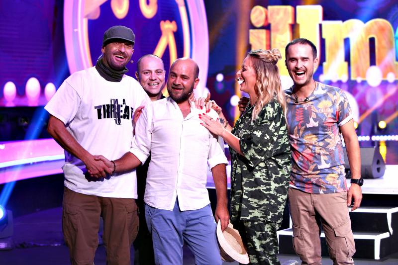 Coborâți pupitrul, vorbește Cosmin Seleși: „Astăzi n-o să fiu deloc amuzant. Sunt foarte emoționat”