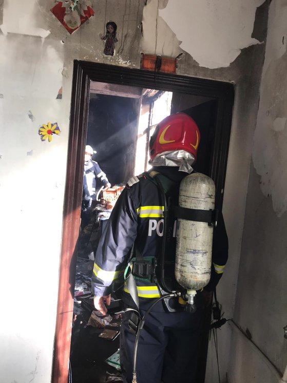 VIDEO/ Aproximativ 200 de copii au fost evacuați dintr-o școală din Tulcea, din cauza unui incendiu