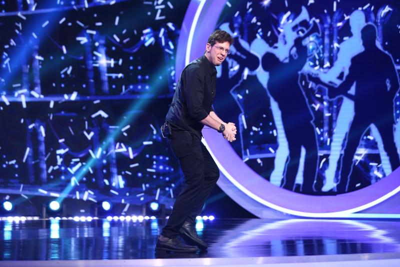 Acest concurent cântă și trage... vânturi la iUmor! Delia: "Astea... sunt plăcerile vieții!"