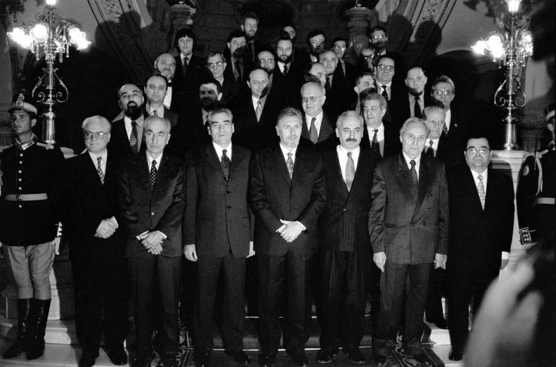 Ce s-a petrecut la celelalte alegeri prezidențiale? Ion Iliescu, 85% dintre voturi în ”Duminica Orbului”