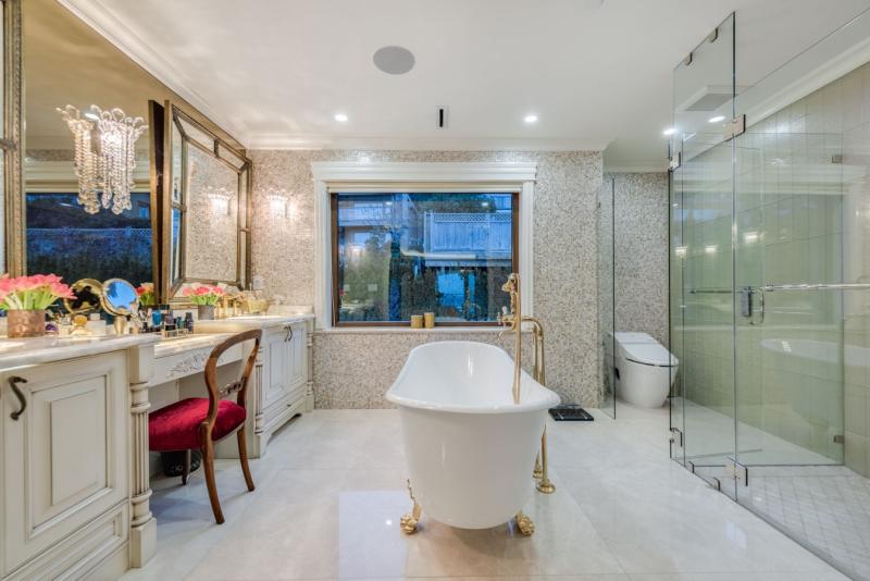 Galerie foto | Prețurile acestor case abia pot fi citite! O viață de om nu ți-ar ajunge să le poți plăti