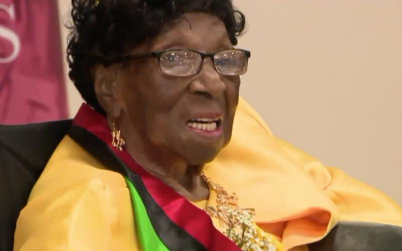 Cei mai b&acirc;tr&acirc;ni oameni din America au murit la diferență de c&acirc;teva zile unul de celălalt! Au trăit peste 110 ani și au lăsat moștenire &icirc;nțelepciunea lor