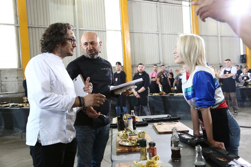 Emoții uriașe la Chefi la cuțite! S-a dat ultimul cuțit de aur, dar și prima probă din Bootcamp! Ce s-a întâmplat în ediția de luni, 4 noiembrie 2019