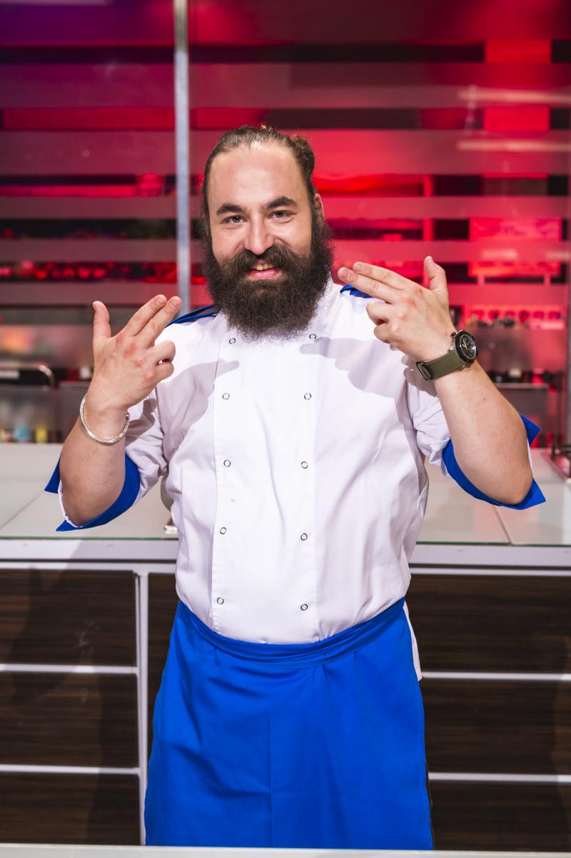 În sezonul 7, echipa "Jedi" e albastră. Ei sunt concurenții cu care chef Florin Dumitrescu merge în battle-uri